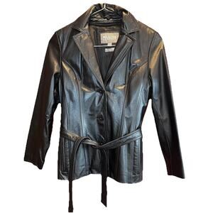 Wilsons Leather Black Leather Jacket Womens M Belted Lined Button Minimalist